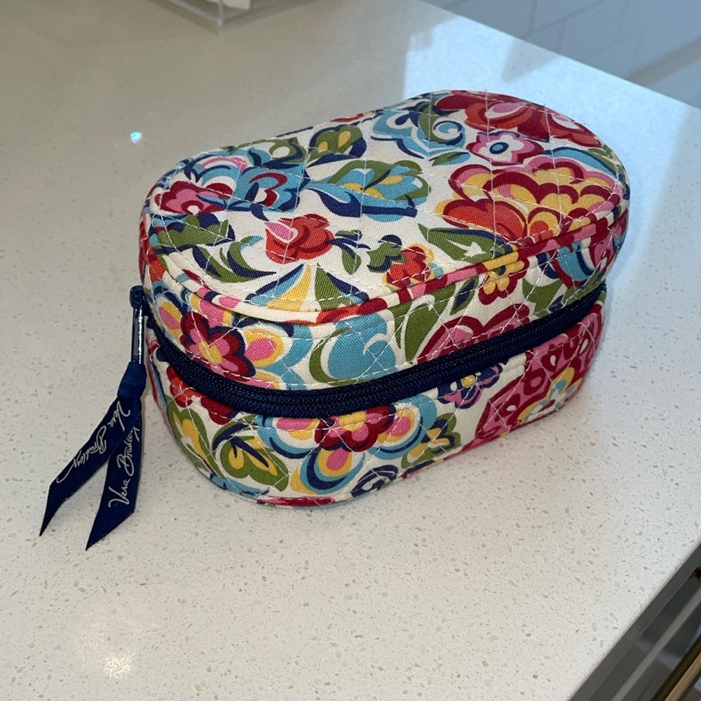 Vera Bradley Hard Travel Jewelry Case - Hope Garden
